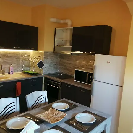 Apartamento Anelia Ruski Pametnik *